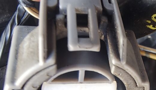 FJS600A3 スロットルセンサー　車体ハーネス側