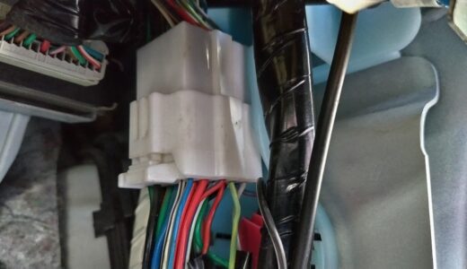 右ドアハーネス