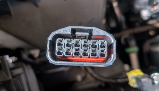 SUBARU Crosstrek GUF ヘッドライトのカップラーについて
